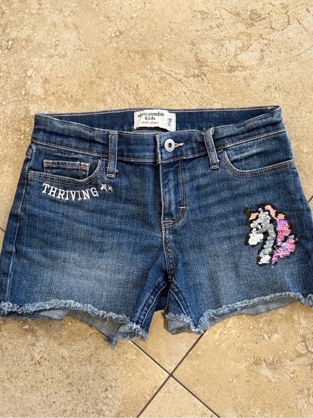 Abercrombie Kids Girls Blue Denim Midi Shorts with Sequin Unicorn 🦄 size 12